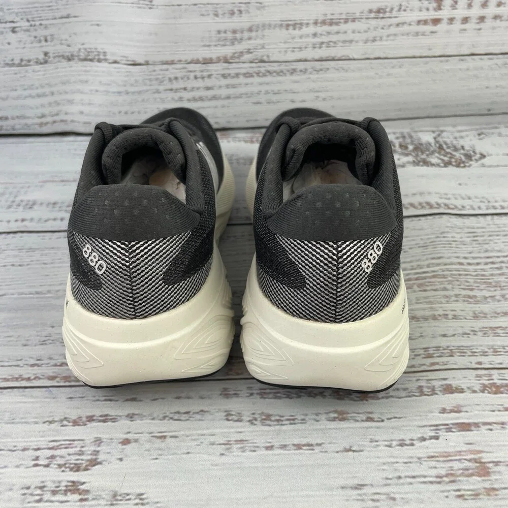 New Balance Fresh Foam X 880v15 Womens Us 6 B Running Shoes Black White